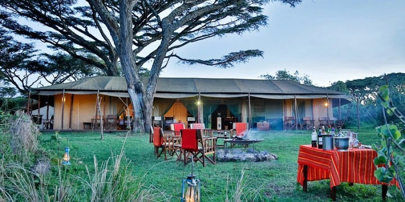 1. Crater Rim Lodges Front-Row Access to the World’s Greatest Caldera