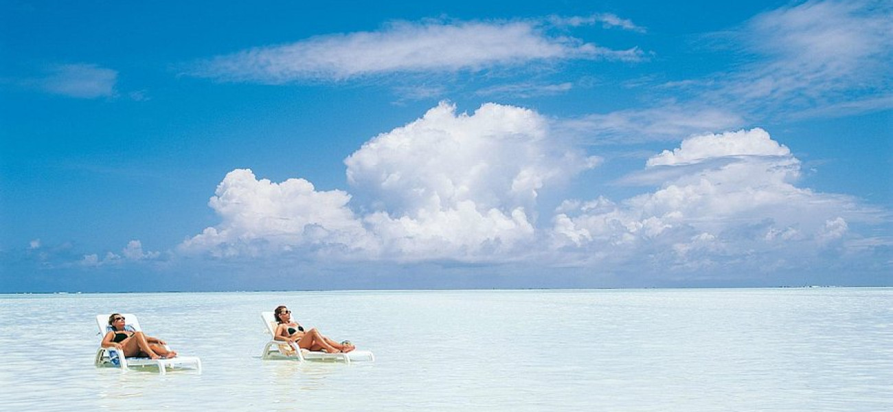 Diamonds Mapenzi Beach Club