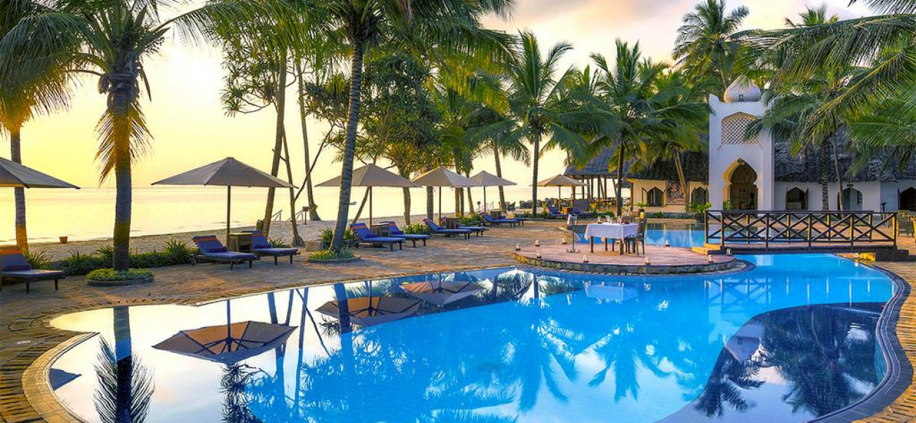 Sultan Sands Island Resort